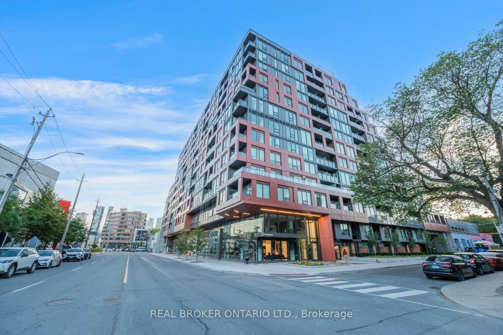 28 Eastern Avenue, Unit LPH16 - Image 1