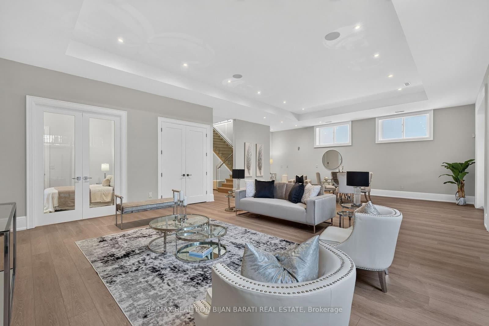 140 Olive Avenue thumbnail 43
