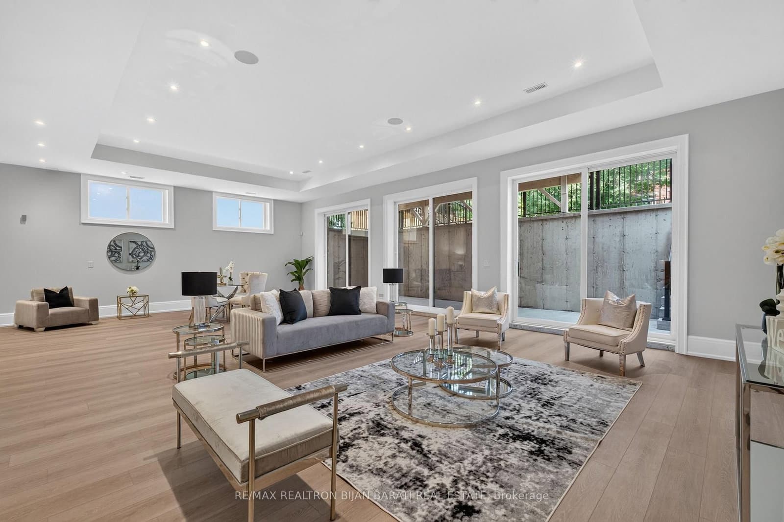 140 Olive Avenue thumbnail 44