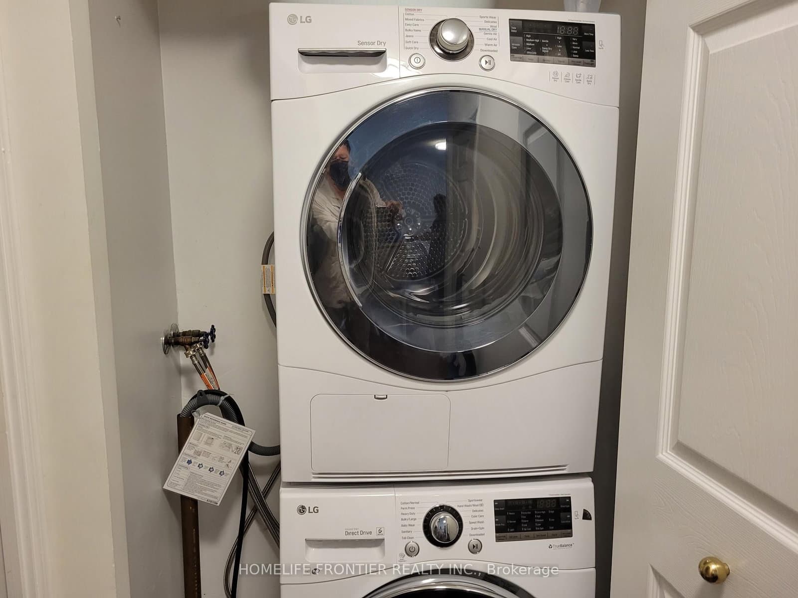 29 Pemberton Avenue, Unit 1008 thumbnail 10