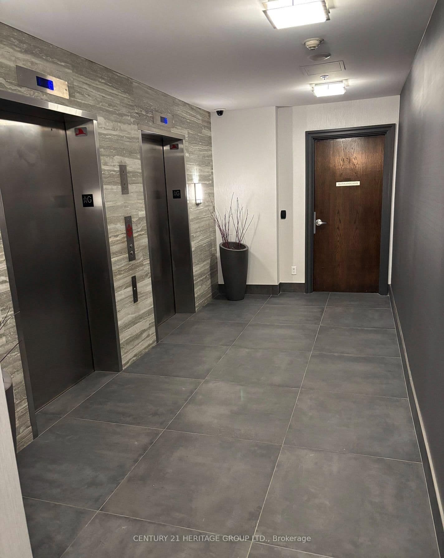 27 Rean Drive, Unit 306 thumbnail 2
