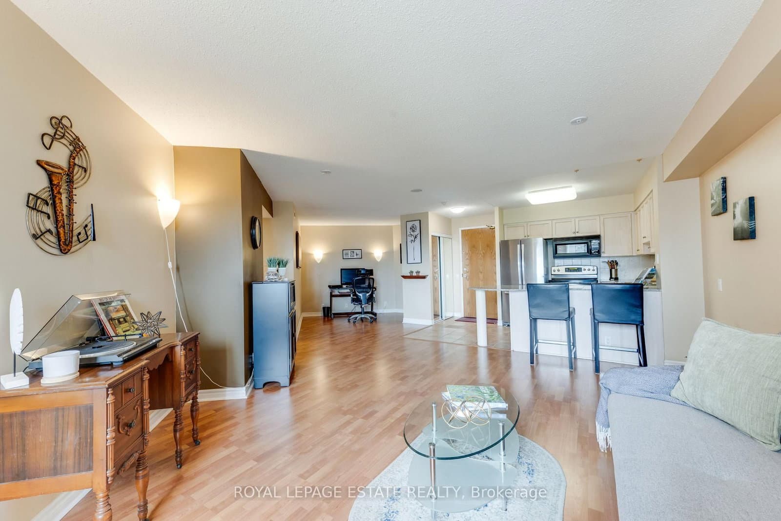 1720 Eglinton Avenue E, Unit 623 thumbnail 5