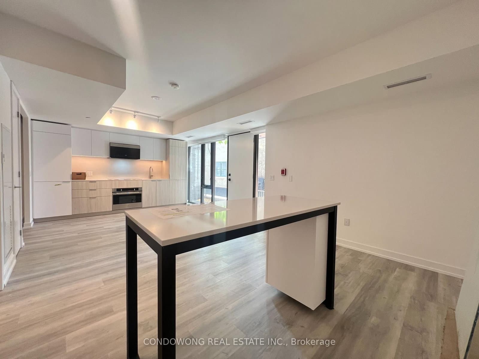 28 Eastern Avenue, Unit TH110 - Image 1