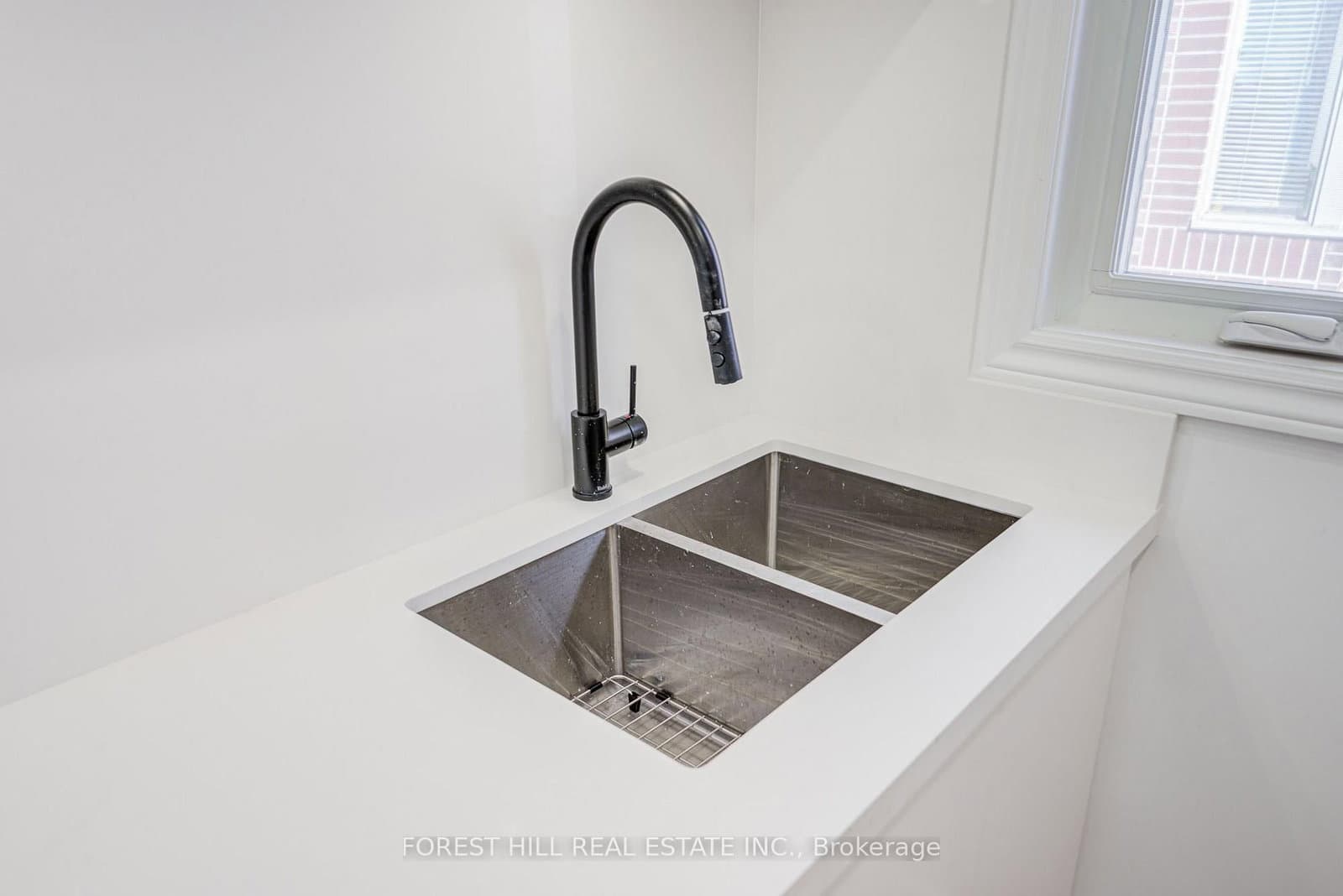 85 Vaughan Road, Unit 5 thumbnail 24