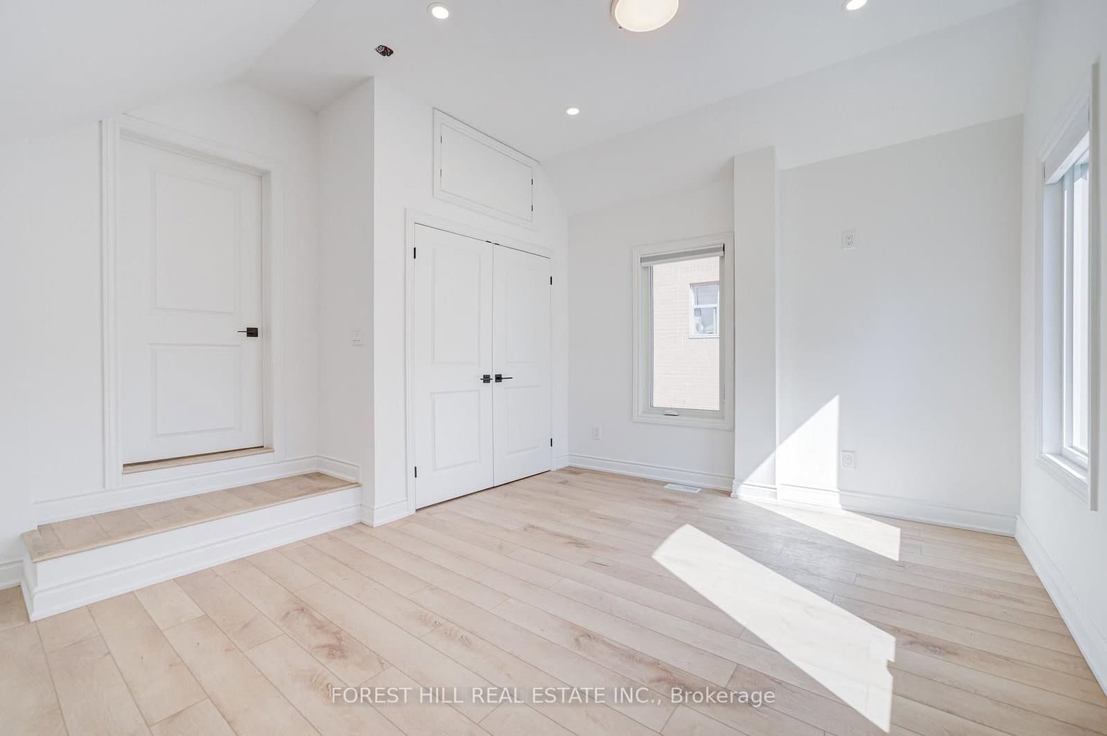 85 Vaughan Road, Unit 5 thumbnail 8