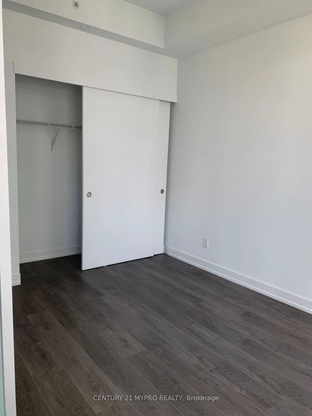 161 Roehampton Avenue, Unit 909 thumbnail 6