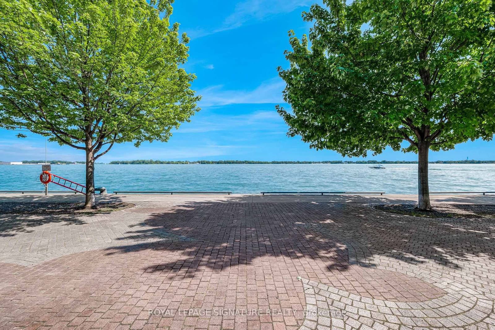 39 Queens Quay E, Unit 337 thumbnail 38