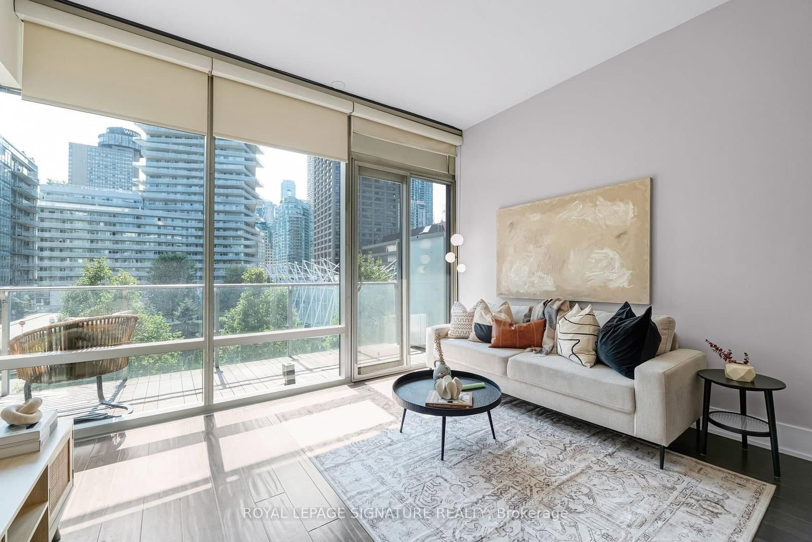 39 Queens Quay E, Unit 337 thumbnail 4