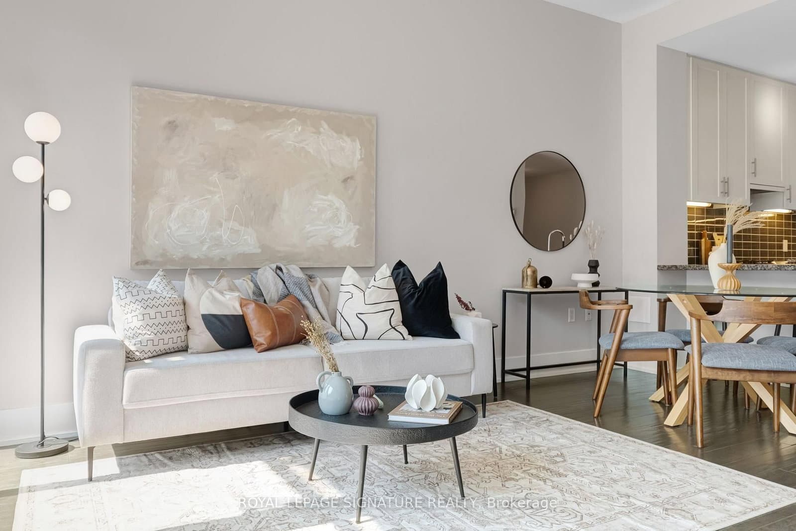 39 Queens Quay E, Unit 337 thumbnail 6