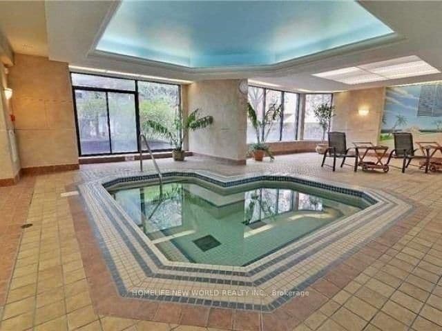 633 Bay Street, Unit 2613 thumbnail 10
