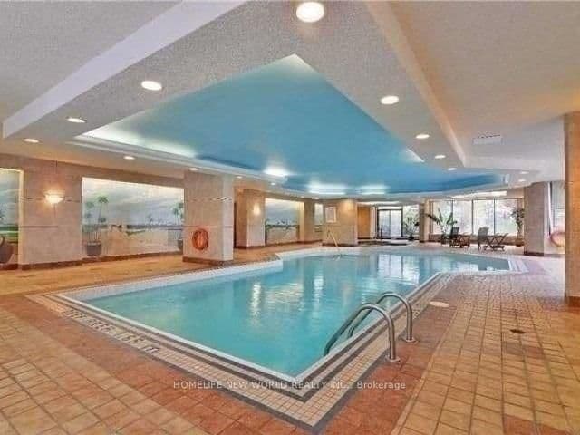 633 Bay Street, Unit 2613 thumbnail 11