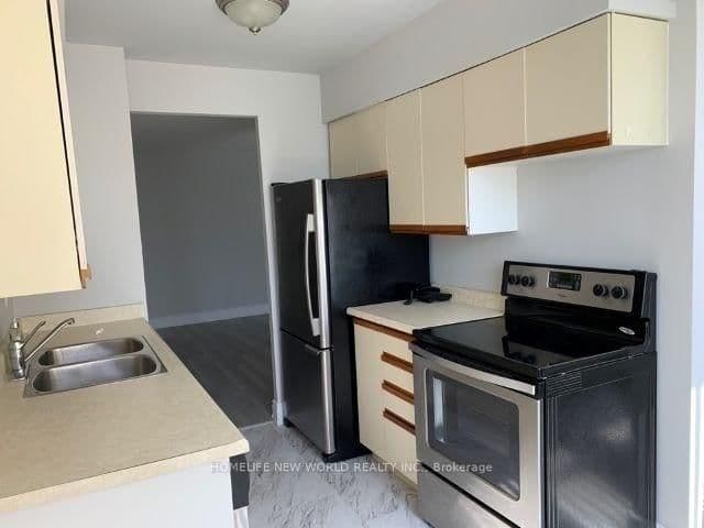 633 Bay Street, Unit 2613 thumbnail 19
