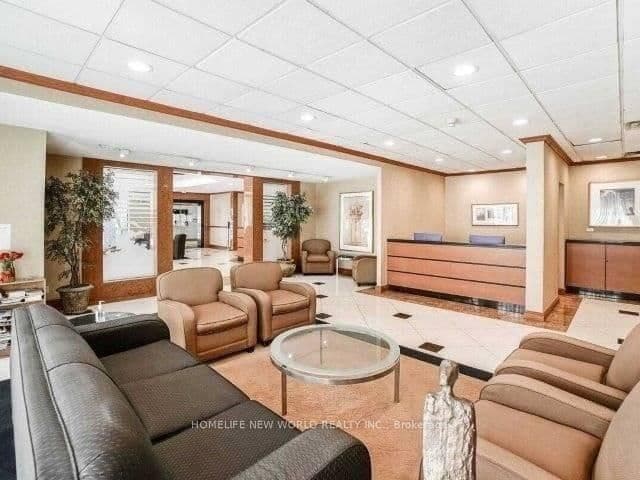 633 Bay Street, Unit 2613 thumbnail 5