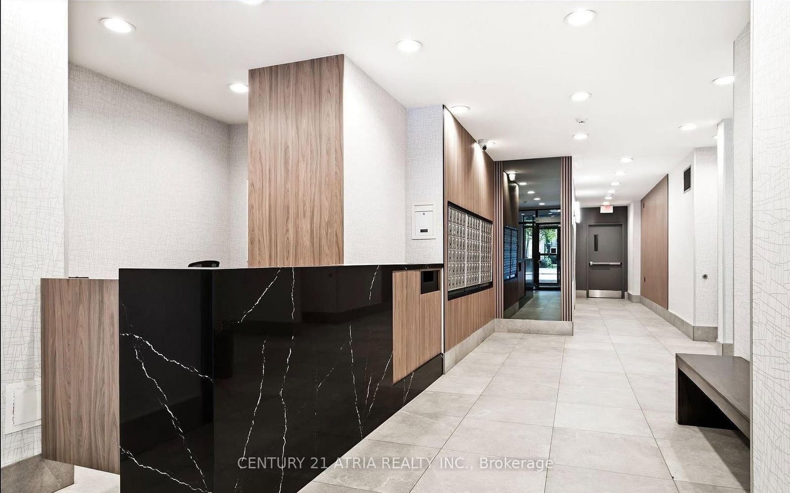 140 Bathurst Street, Unit 103 thumbnail 11