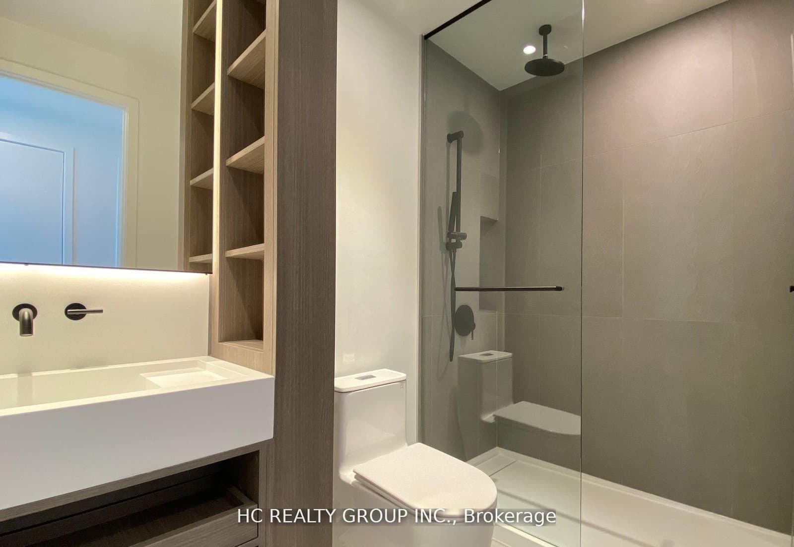 55 Charles Street E, Unit 1311 thumbnail 6