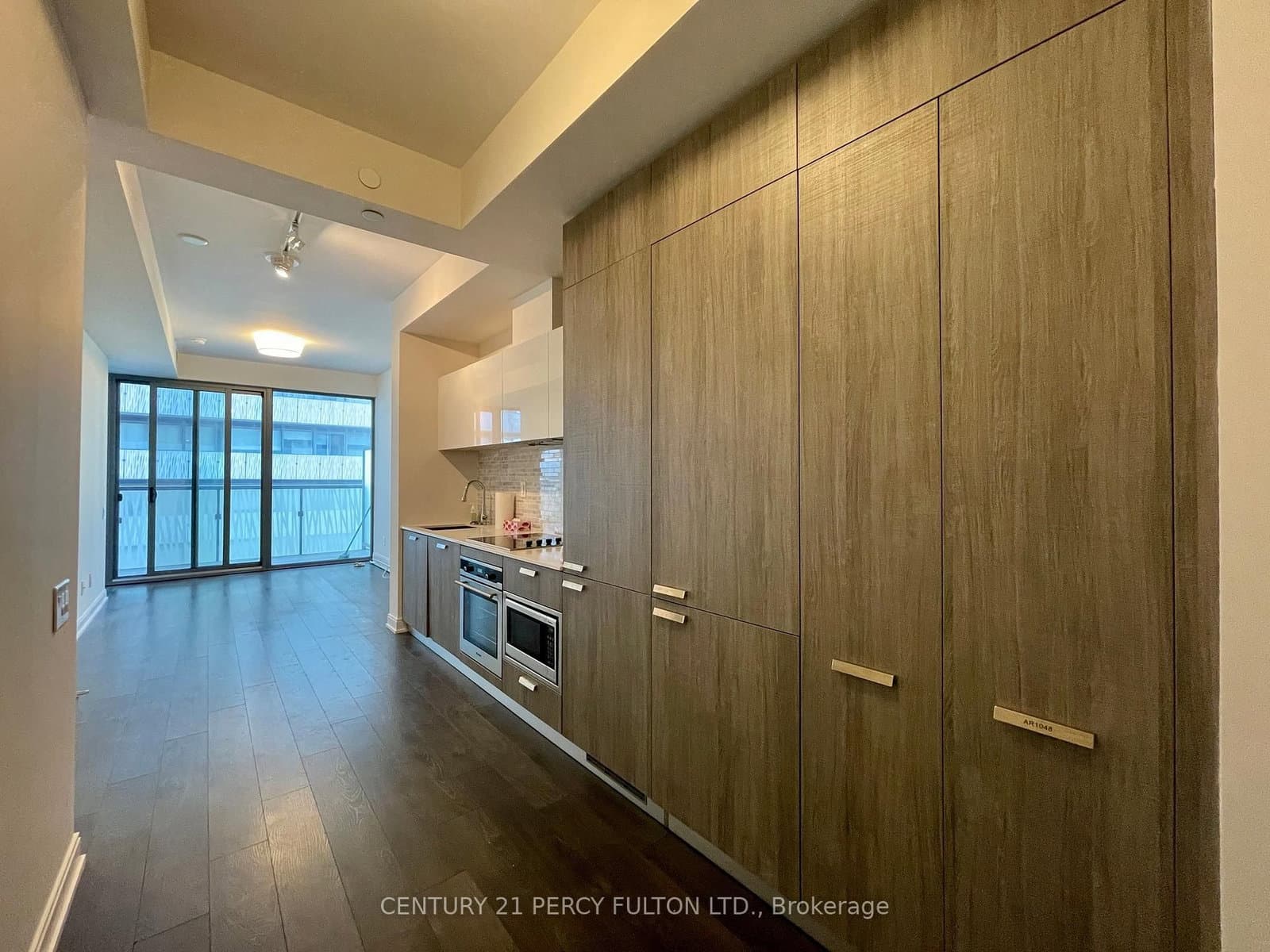 50 Charles Street E, Unit 2108 thumbnail 2