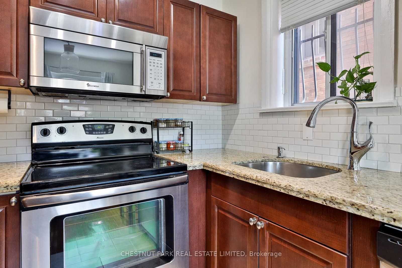 1648 Bathurst Street, Unit 5 thumbnail 13