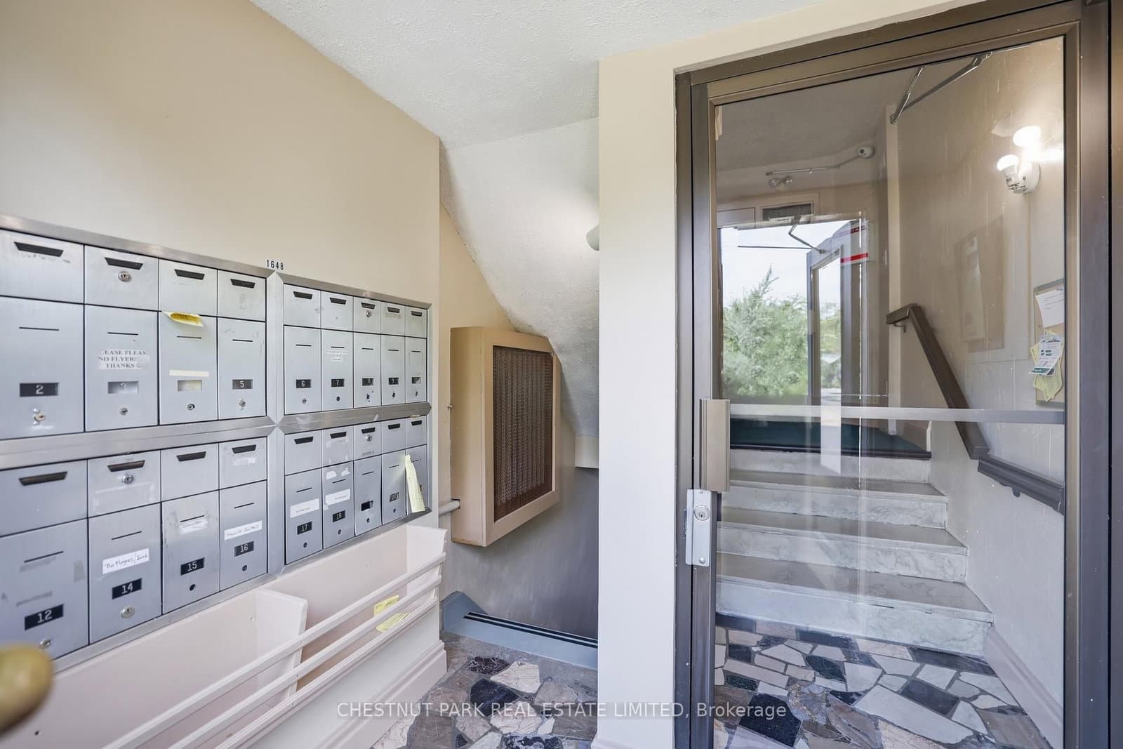 1648 Bathurst Street, Unit 5 thumbnail 26