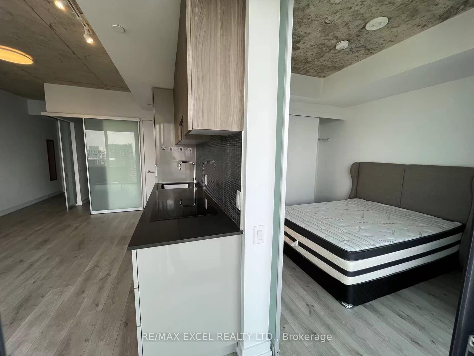 161 Roehampton Avenue, Unit 3702 thumbnail 21