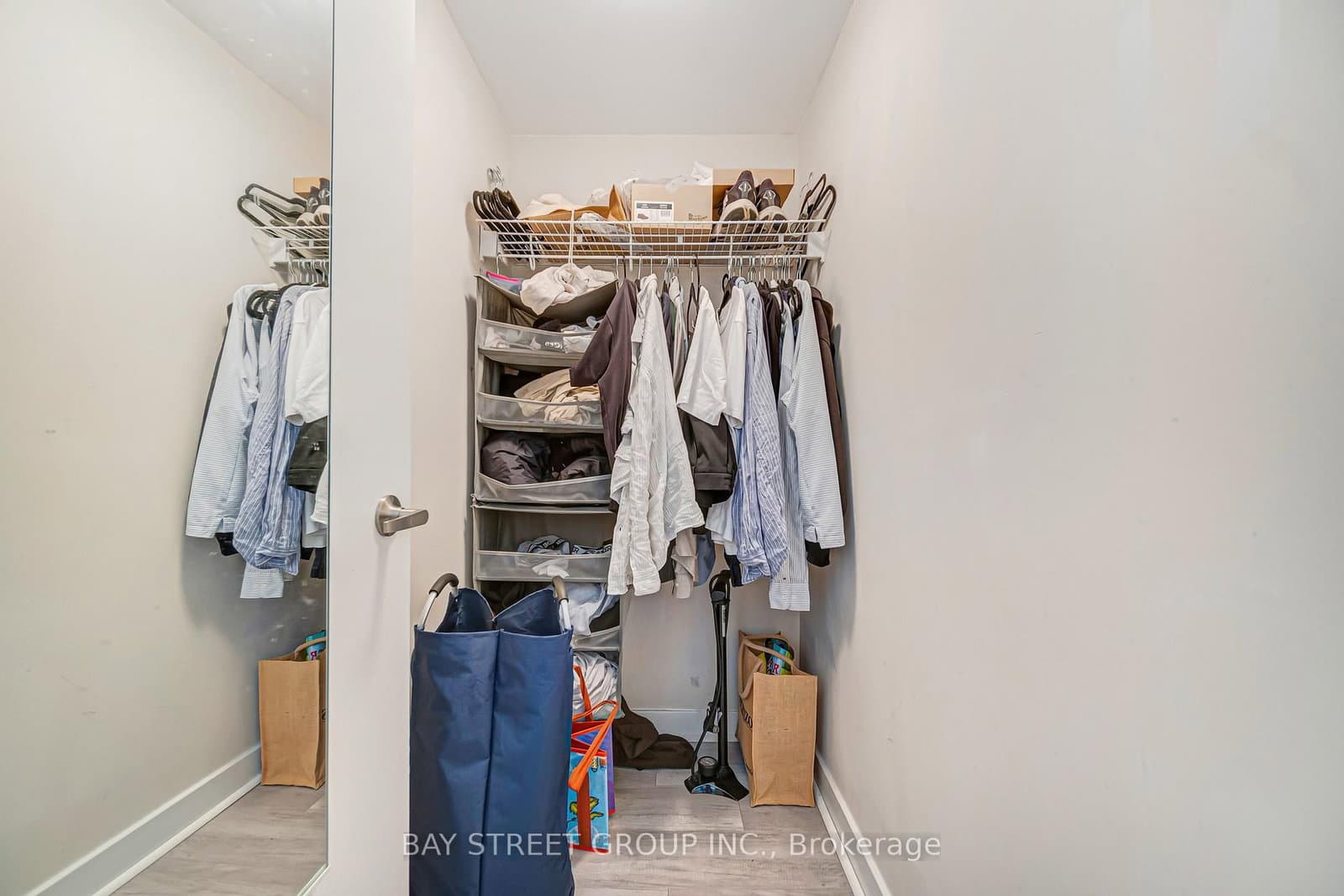 25 Telegram Mews, Unit 816 thumbnail 13