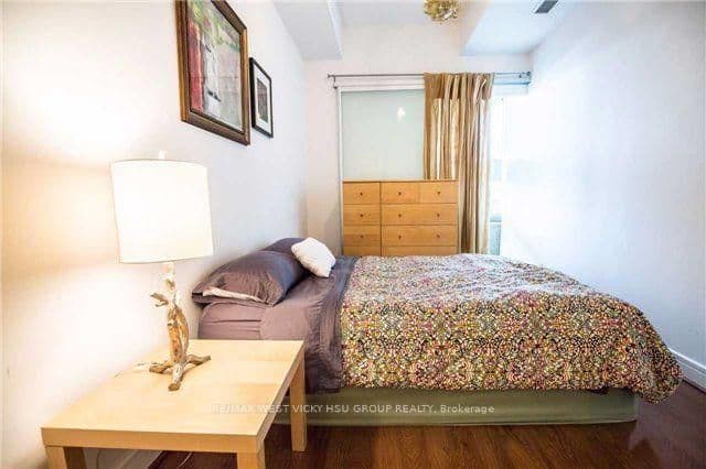 112 George Street, Unit S529 thumbnail 13