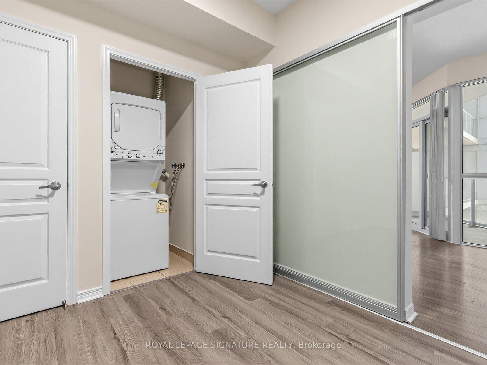 352 Front Street, Unit 1411 thumbnail 16