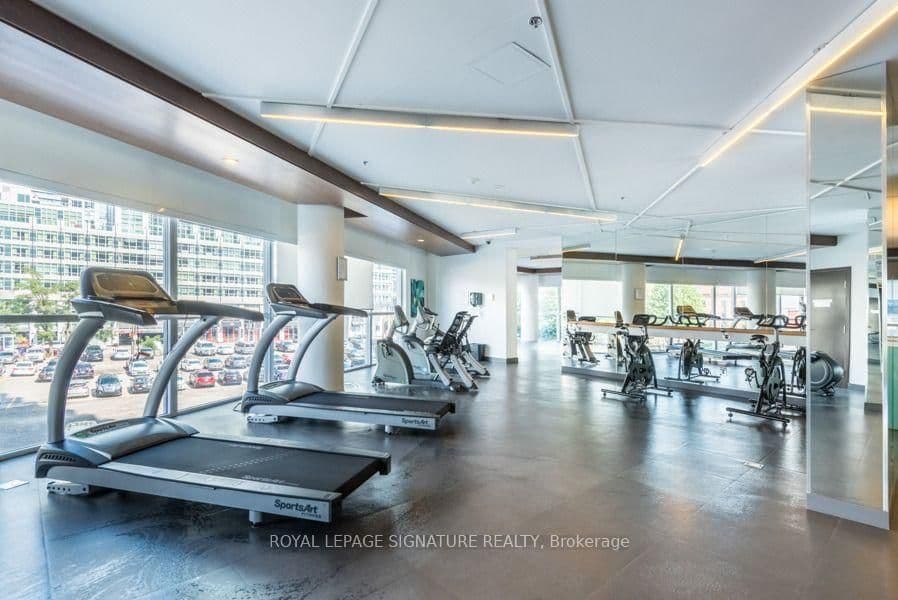 352 Front Street, Unit 1411 thumbnail 26
