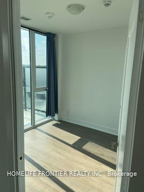1 Belsize Drive, Unit 516 thumbnail 7