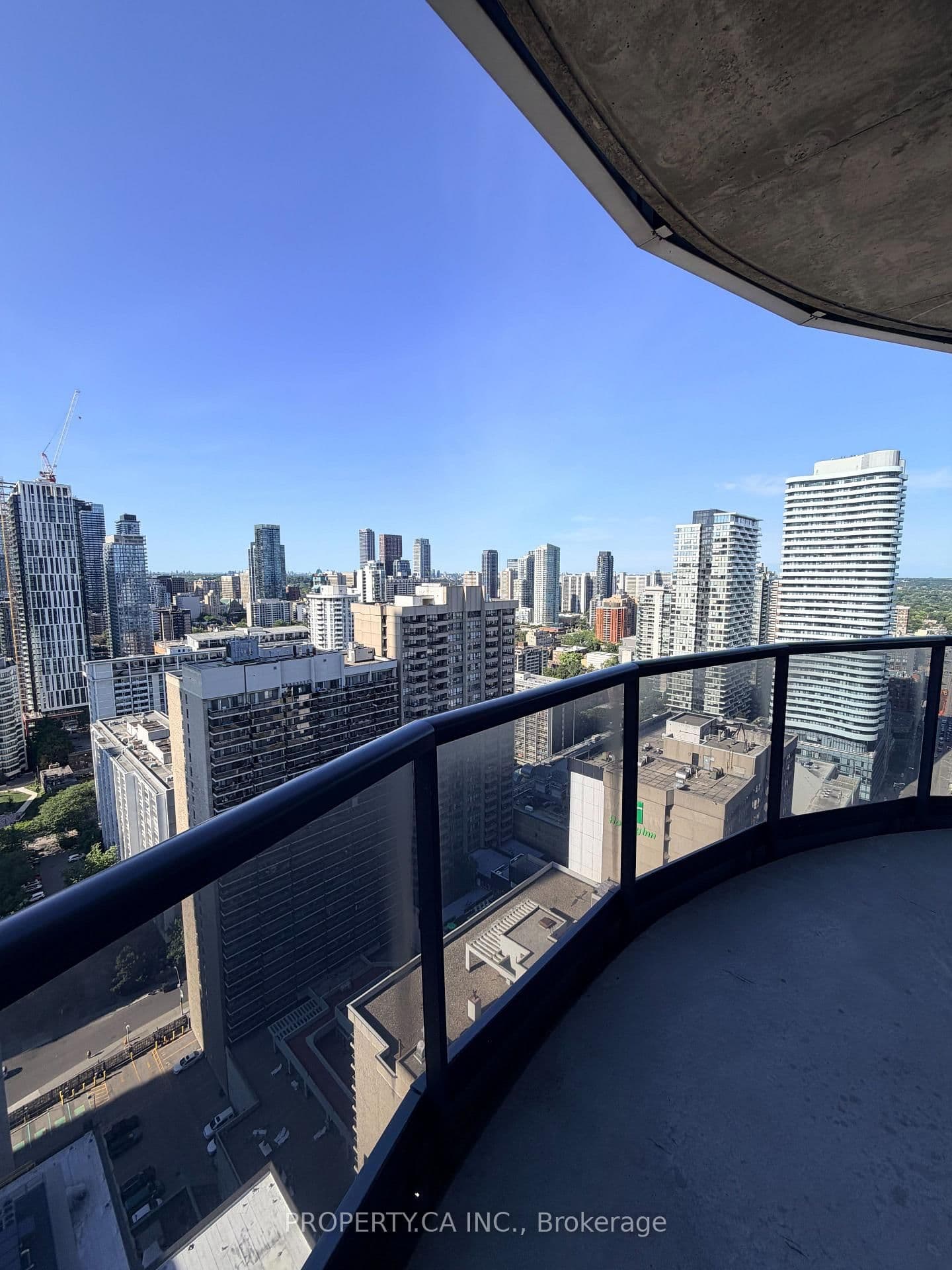 21 Carlton Street, Unit 3405 thumbnail 15