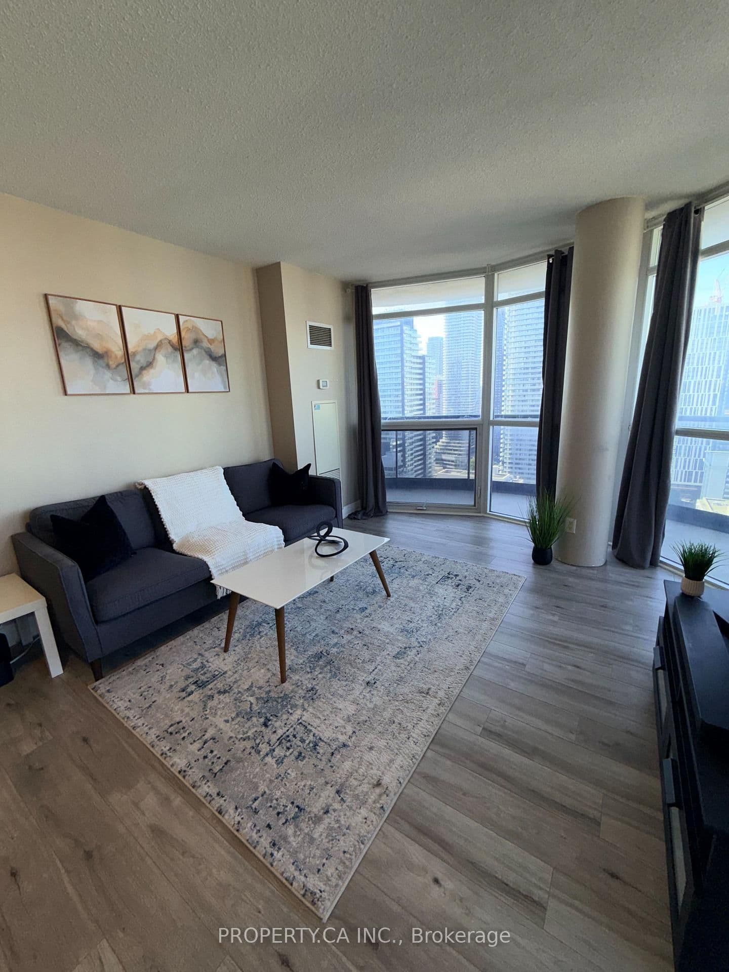 21 Carlton Street, Unit 3405 thumbnail 5