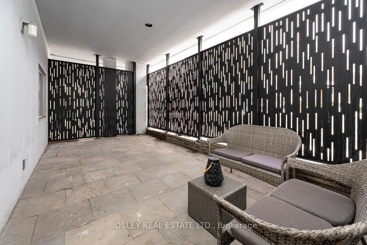 600 Eglinton Avenue E, Unit 110 thumbnail 17