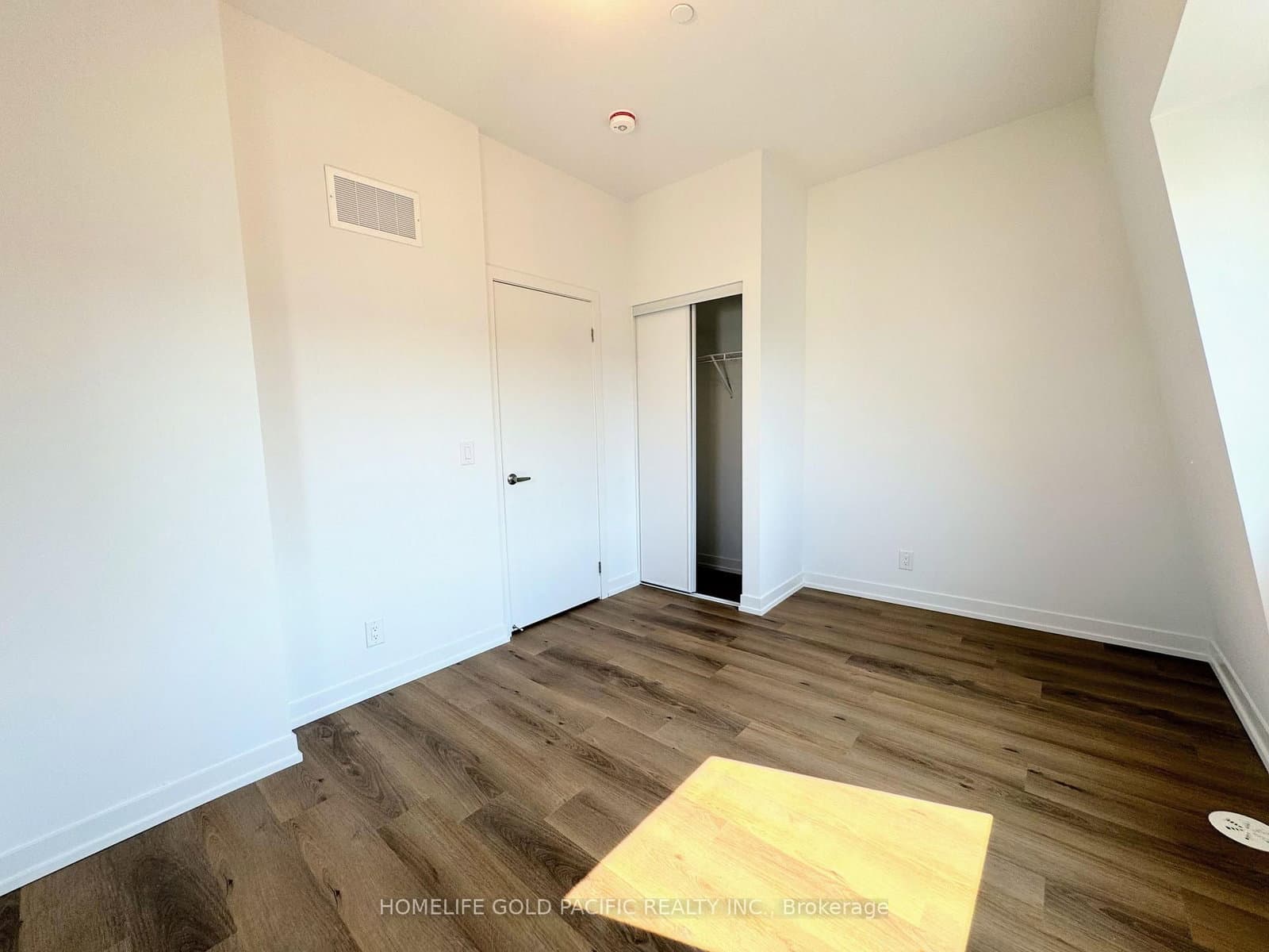 5 Spruce Pines Crescent thumbnail 24