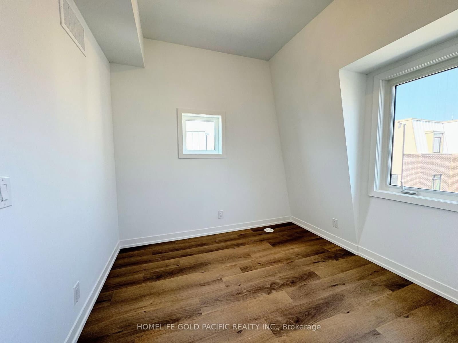 5 Spruce Pines Crescent thumbnail 27
