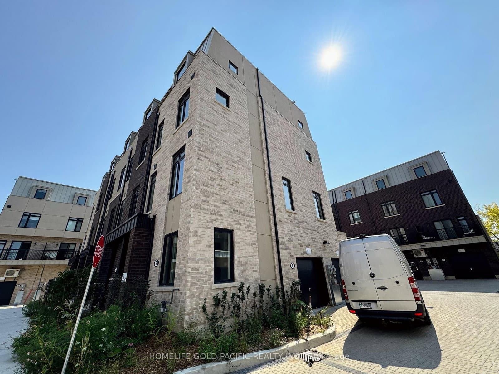5 Spruce Pines Crescent thumbnail 31