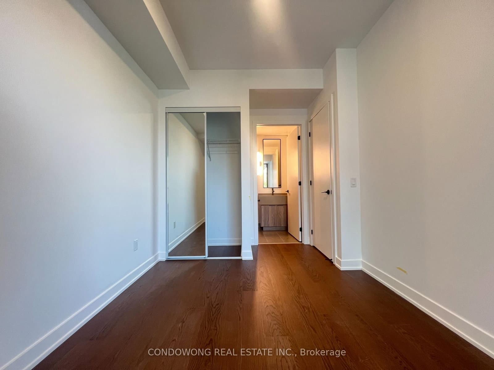 91 Montclair Avenue, Unit 720 thumbnail 5