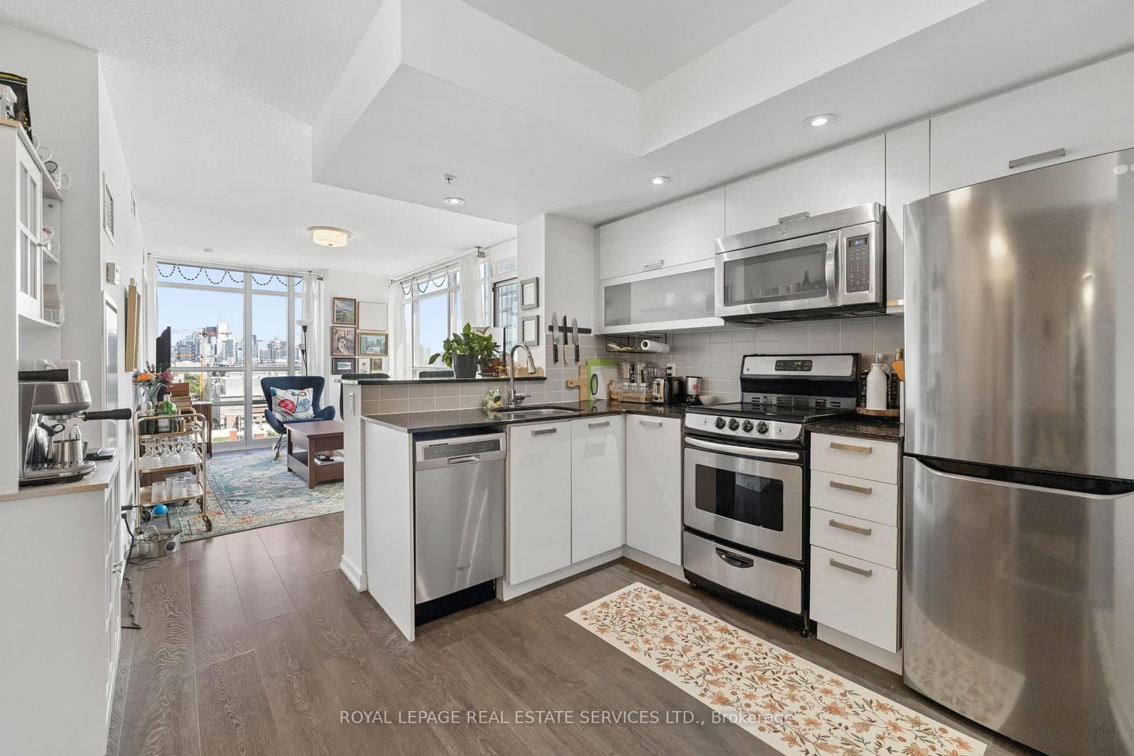68 Abell Street, Unit 1908 thumbnail 2