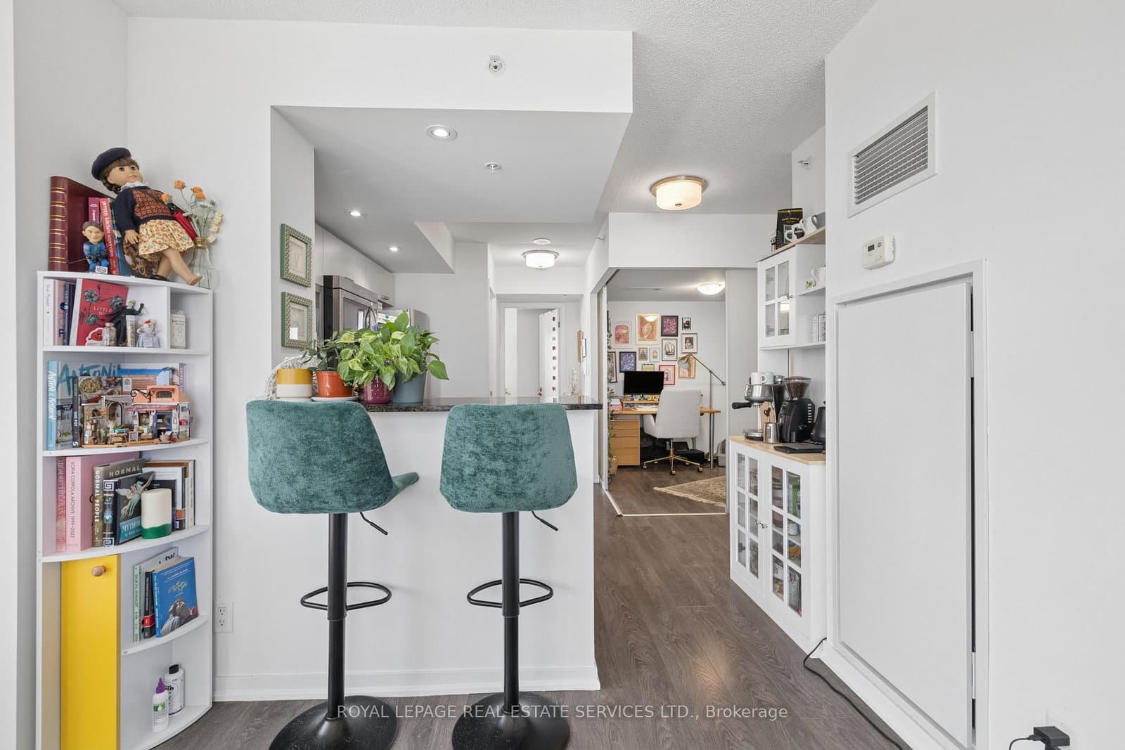 68 Abell Street, Unit 1908 thumbnail 6