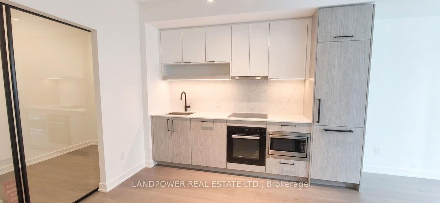89 Montclair Avenue, Unit 922 thumbnail 10