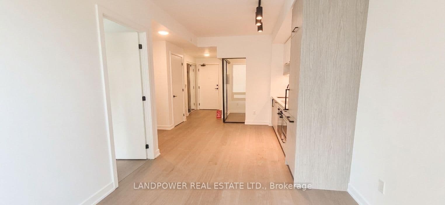 89 Montclair Avenue, Unit 922 thumbnail 9