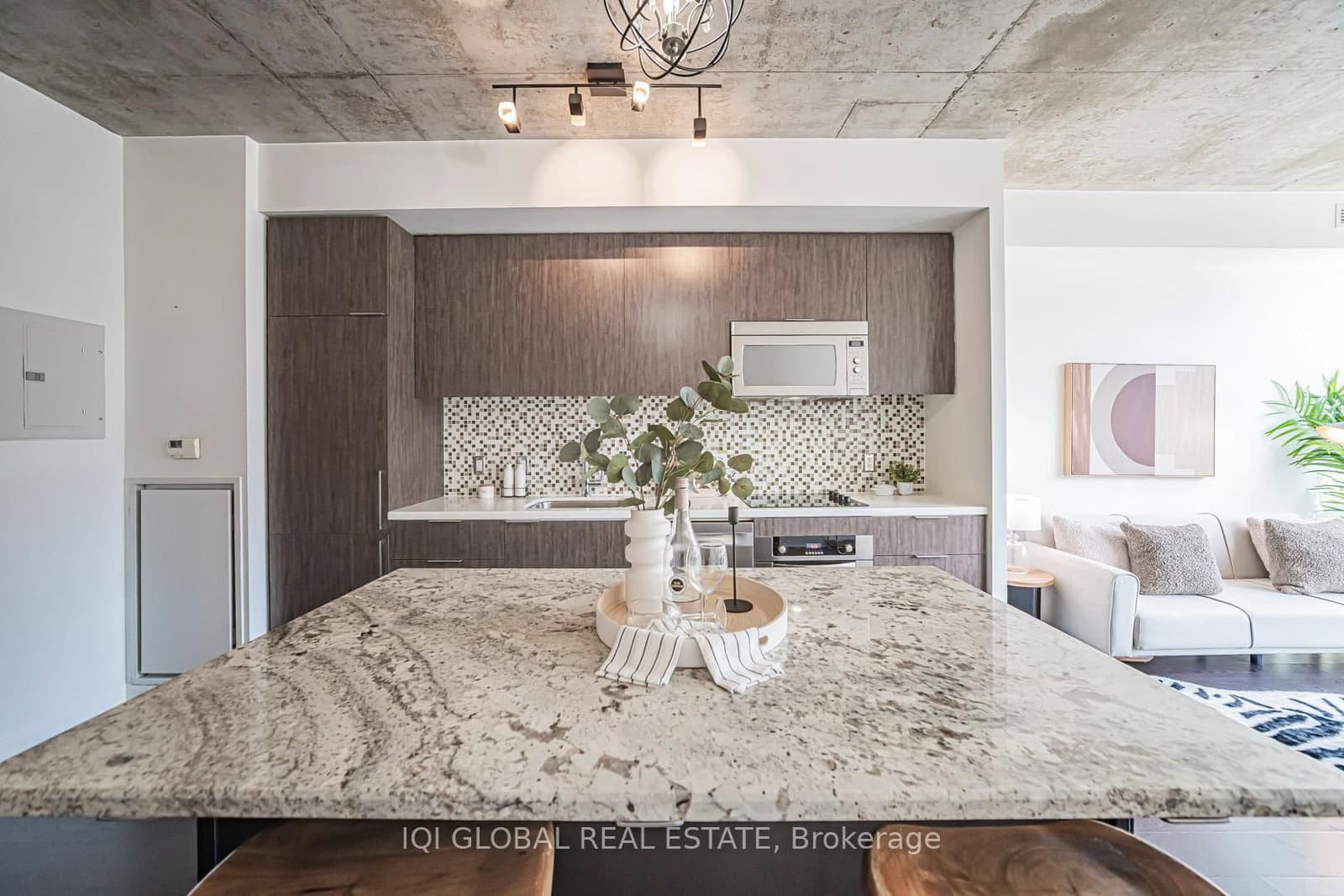 478 King Street W, Unit 406 thumbnail 5