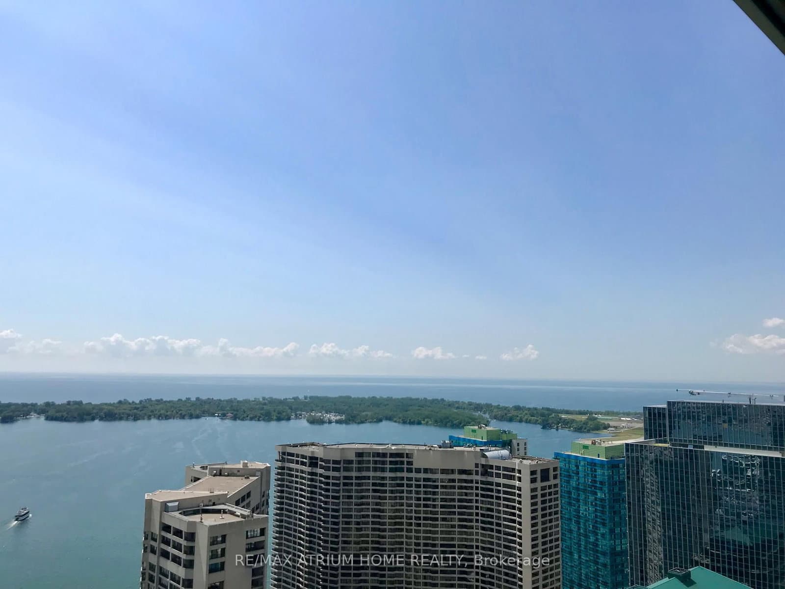 33 Bay Street, Unit 4905 thumbnail 16