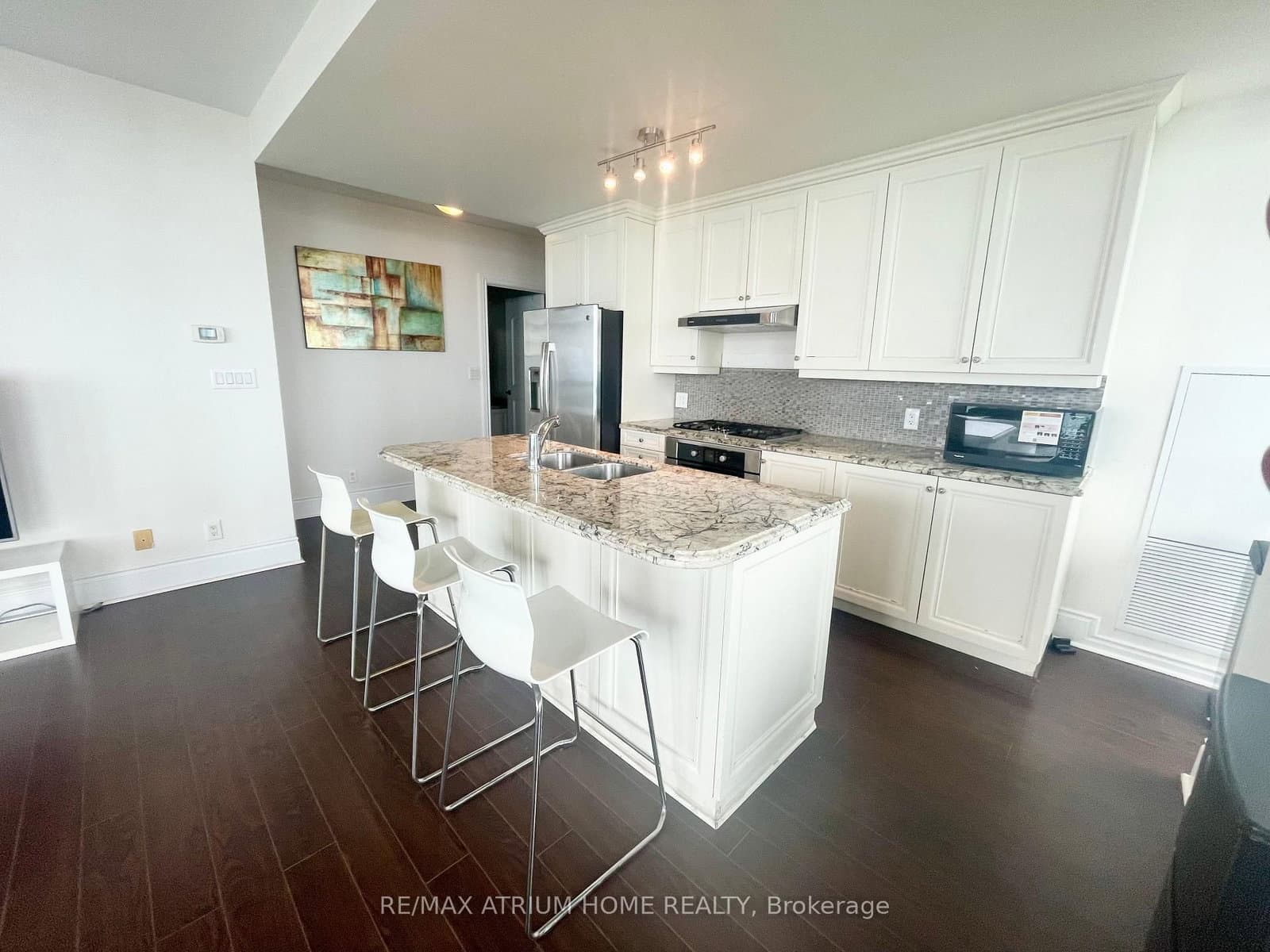 33 Bay Street, Unit 4905 thumbnail 7