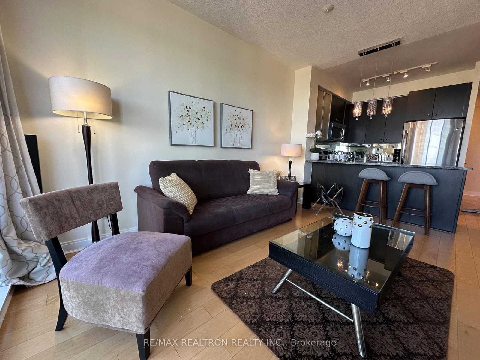18 Yorkville Avenue, Unit 1601 thumbnail 16
