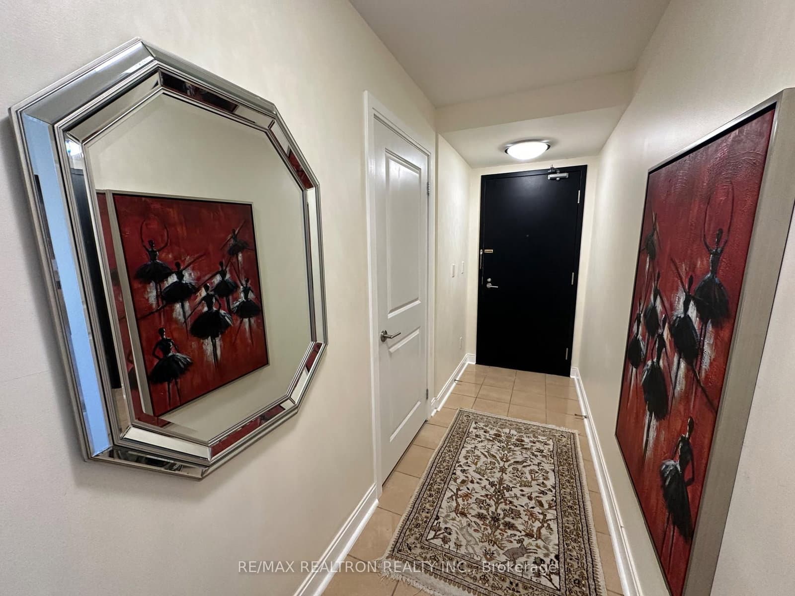 18 Yorkville Avenue, Unit 1601 thumbnail 2