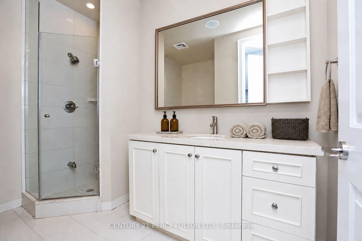 100 Harrison Garden Boulevard, Unit PH14 thumbnail 15