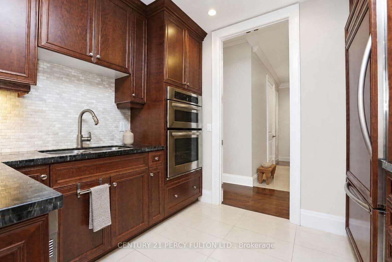 100 Harrison Garden Boulevard, Unit PH14 thumbnail 9