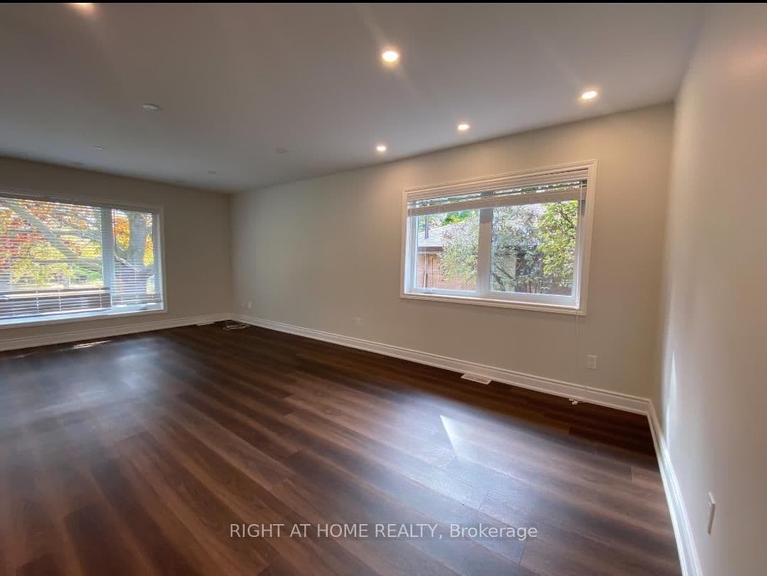 4 Trophy Drive, Unit MAIN FL thumbnail 11