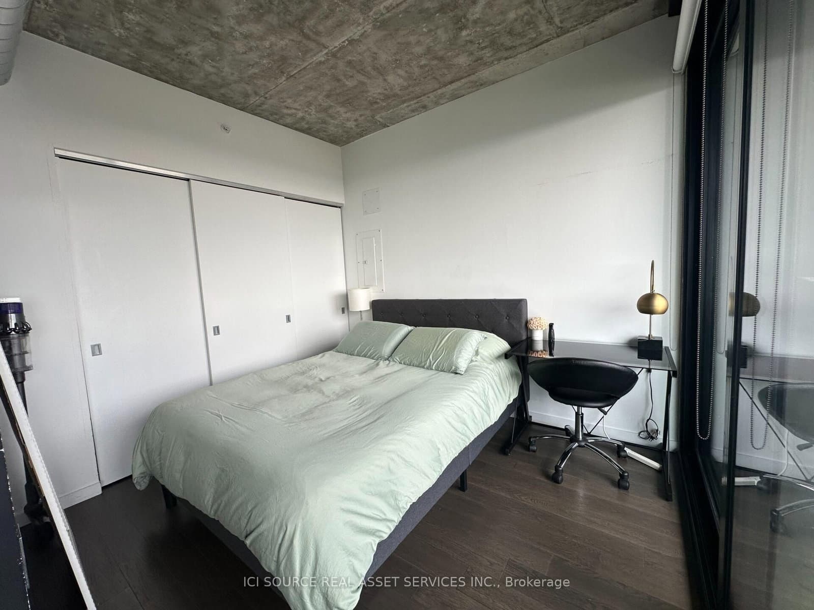 170 Bayview Avenue, Unit 2407 thumbnail 10