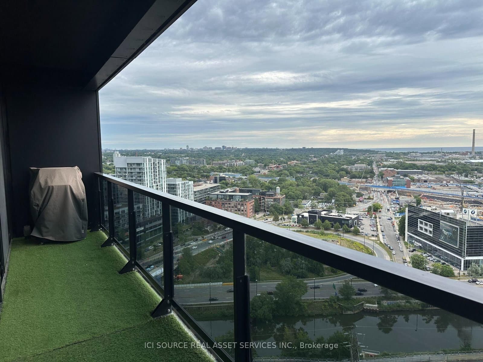170 Bayview Avenue, Unit 2407 thumbnail 15