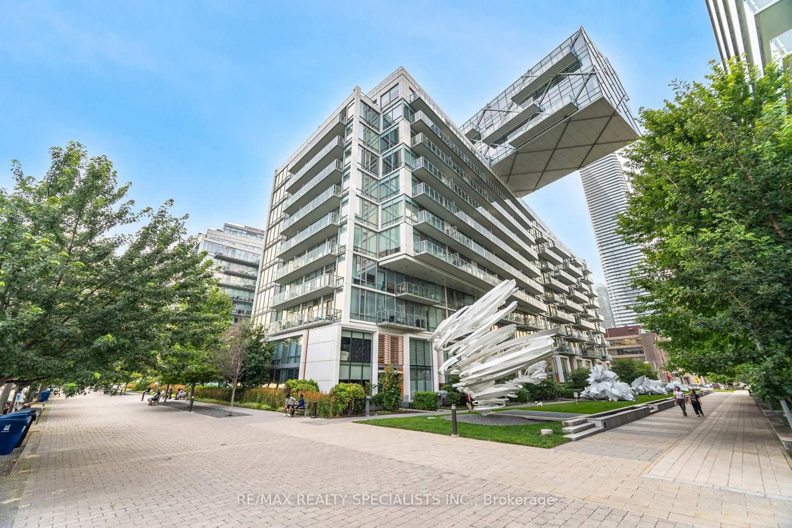 29 Queens Quay E, Unit 1118 - Image 1